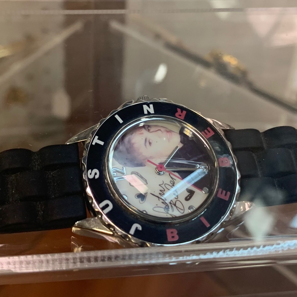 Justin Bieber watch